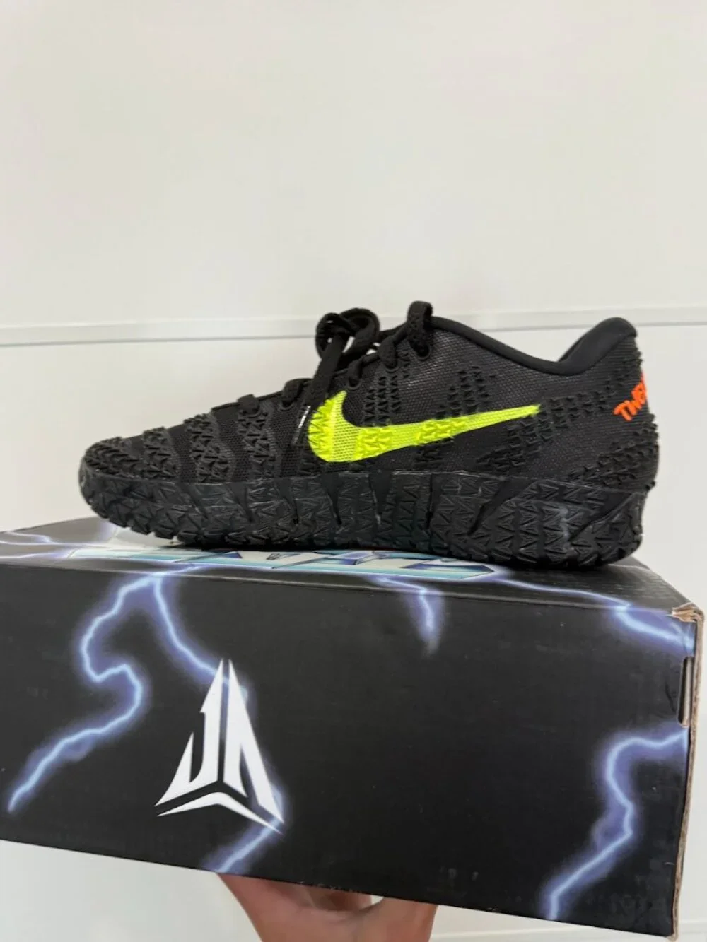 Nike Ja 3 NY vs. NY IM0464-001 New With Box DS Size 9-12